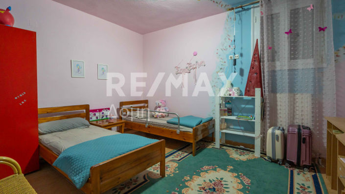 Image No.23-3 Bed Maisonette for sale
