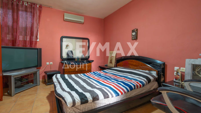 Image No.24-3 Bed Maisonette for sale