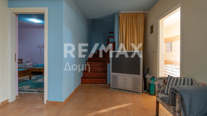 Image No.28-3 Bed Maisonette for sale