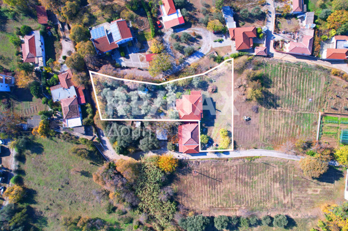 Image No.43-3 Bed Maisonette for sale