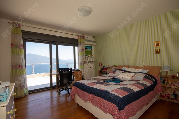Image No.19-6 Bed Land for sale