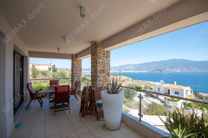 Image No.22-6 Bed Land for sale