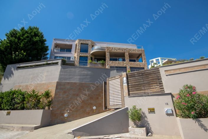Image No.2-6 Bed Land for sale