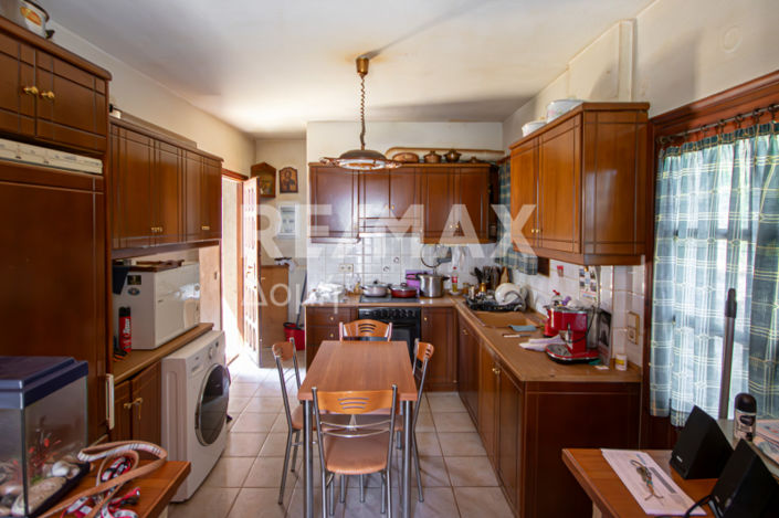Image No.21-3 Bed Property for sale