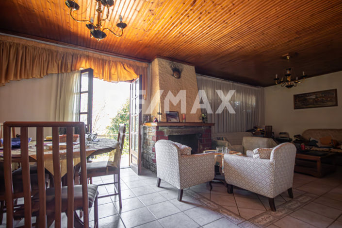 Image No.28-3 Bed Property for sale