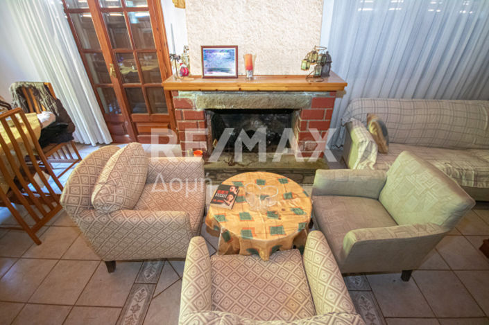 Image No.32-Propriété de 3 chambres à vendre à Magnésie