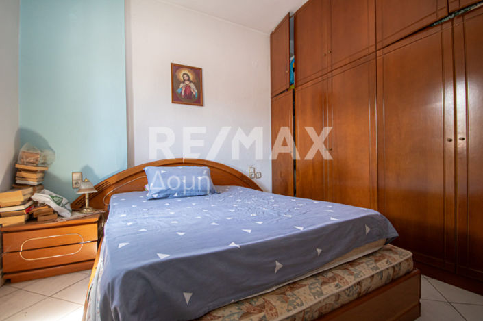 Image No.37-3 Bed Property for sale