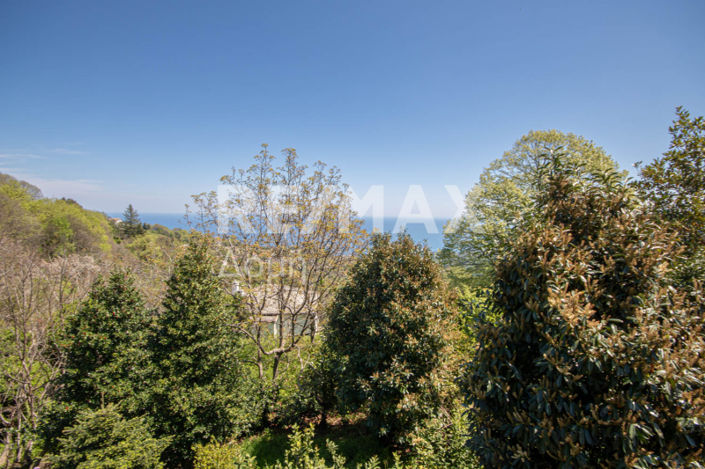 Image No.39-3 Bed Property for sale