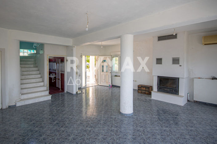 Image No.15-3 Bed Property for sale