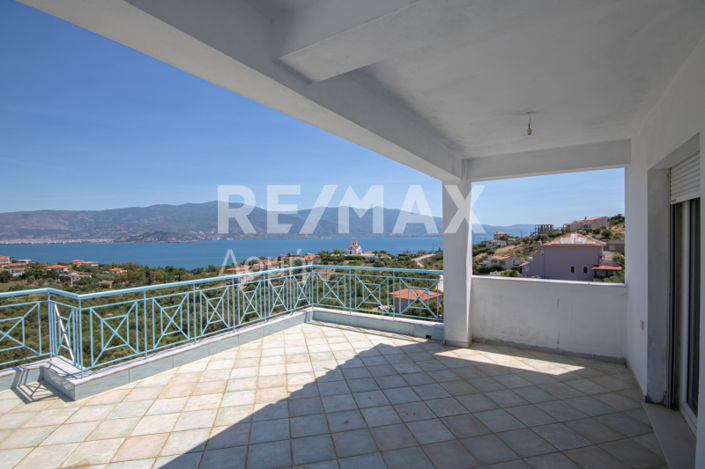 Image No.21-3 Bed Property for sale