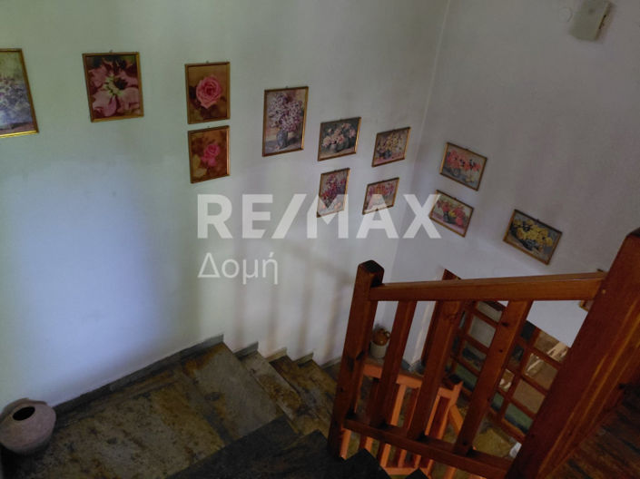 Image No.16-3 Bed Maisonette for sale