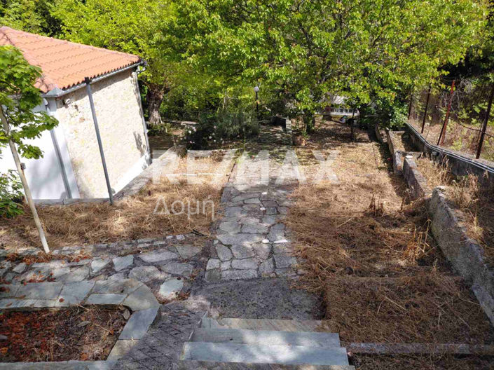Image No.37-3 Bed Maisonette for sale