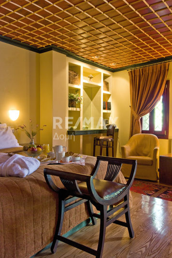 Image No.51-17 Bed Hotel for sale