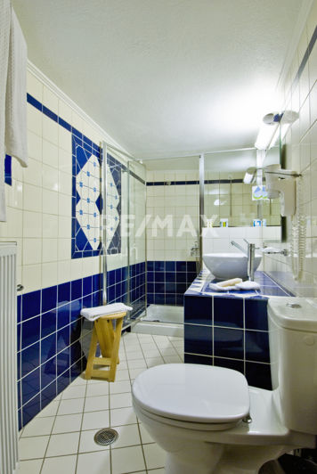 Image No.56-17 Bed Hotel for sale