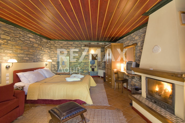 Image No.7-17 Bed Hotel for sale