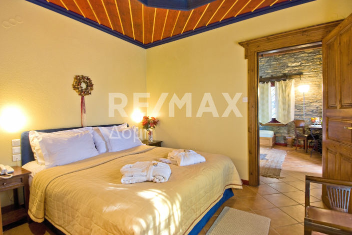 Image No.9-17 Bed Hotel for sale