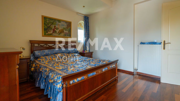 Image No.19-3 Bed Apartment for sale