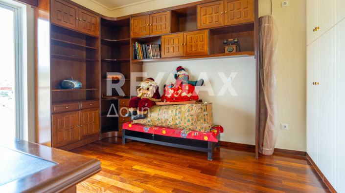Image No.21-3 Bed Apartment for sale