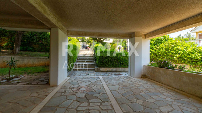 Image No.56-3 Bed Apartment for sale