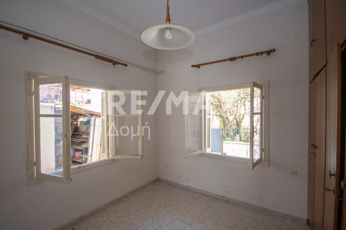 Image No.13-4 Bed Property for sale
