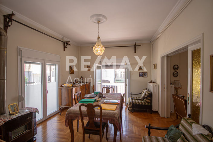 Image No.18-4 Bed Property for sale