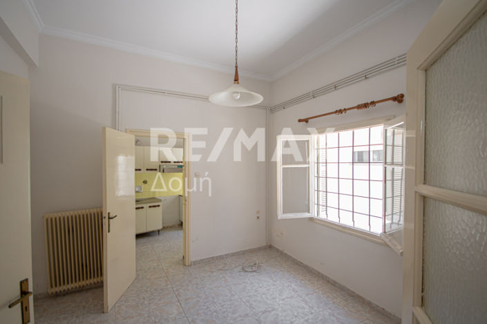 Image No.24-4 Bed Property for sale