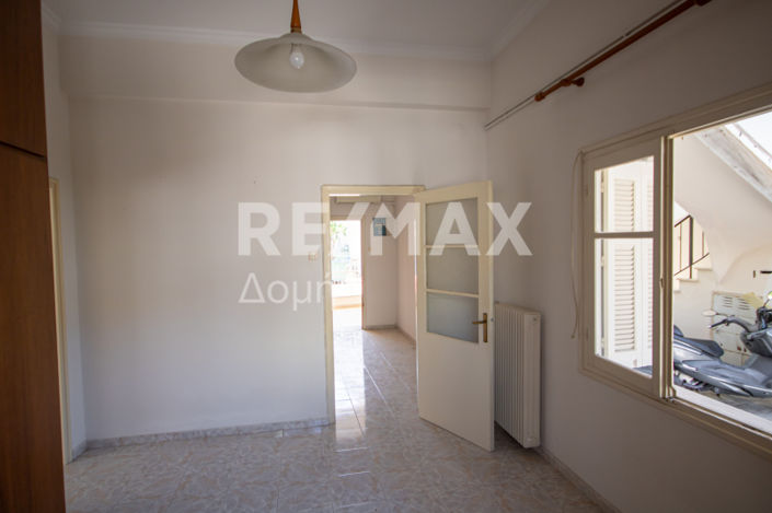 Image No.28-4 Bed Property for sale