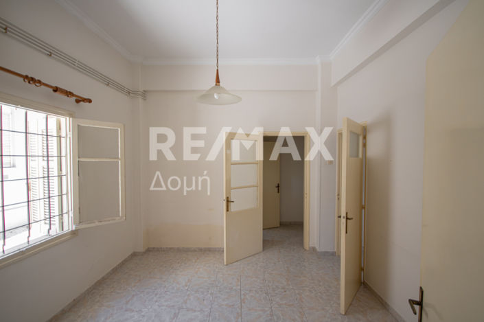 Image No.32-4 Bed Property for sale