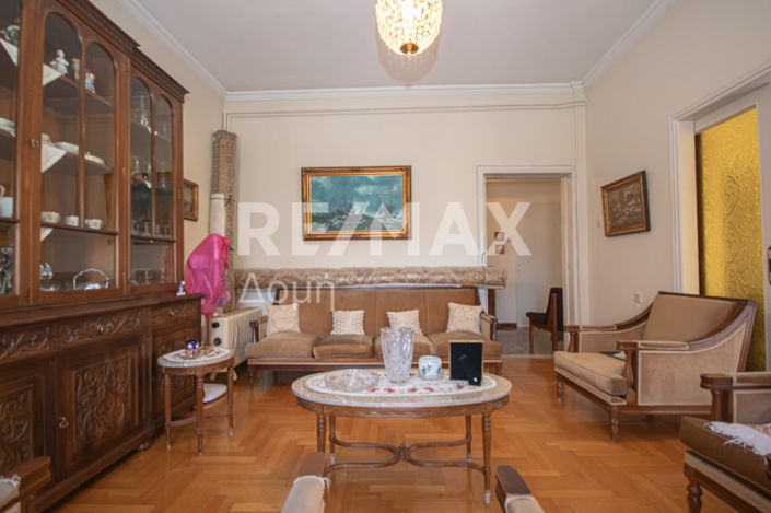 Image No.43-4 Bed Property for sale