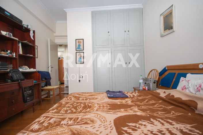 Image No.58-4 Bed Property for sale