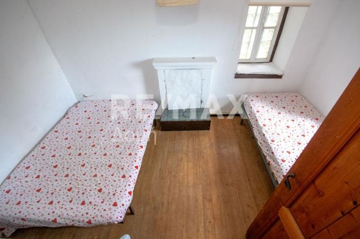 Image No.13-2 Bed Property for sale