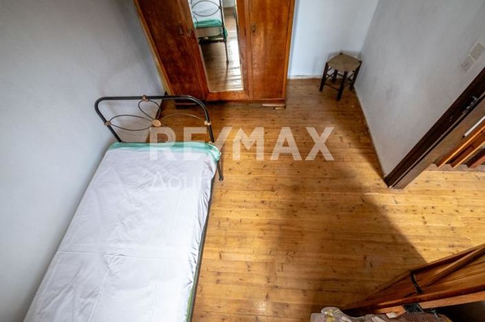 Image No.17-2 Bed Property for sale