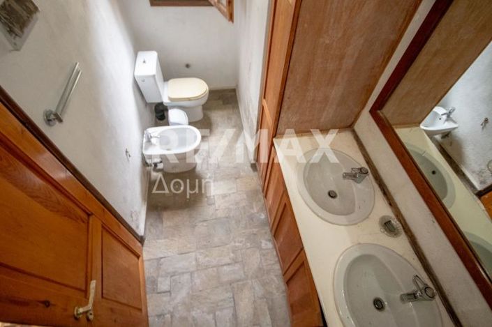 Image No.19-2 Bed Property for sale