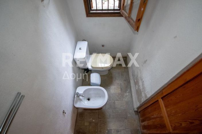 Image No.21-2 Bed Property for sale