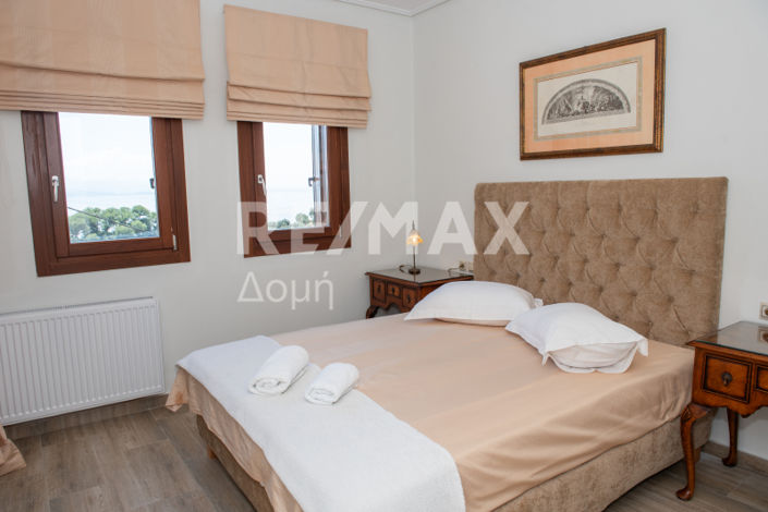 Image No.41-9 Bed Apartment for sale