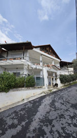 1 - Agios Dimitrios, Maison