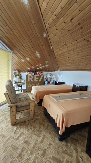 Image No.12-5 Bed House for sale