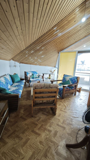 Image No.20-5 Bed House for sale