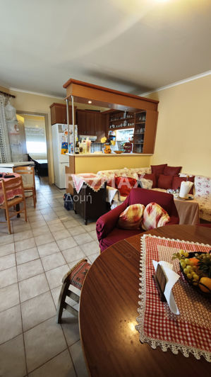 Image No.25-5 Bed House for sale