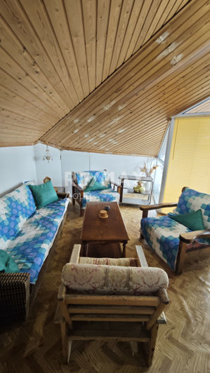Image No.27-5 Bed House for sale