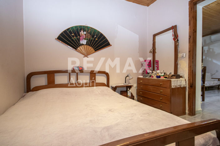 Image No.11-3 Bed House for sale