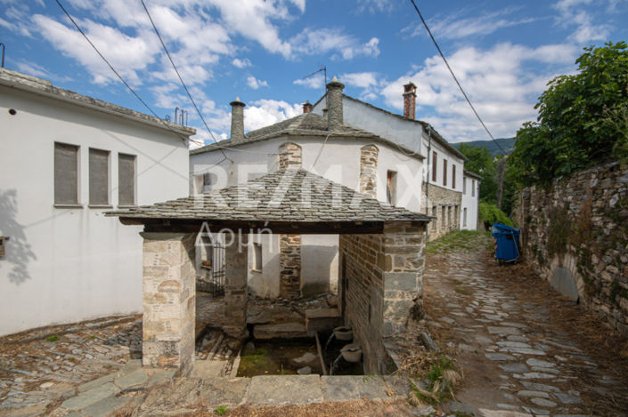 Image No.24-3 Bed House for sale