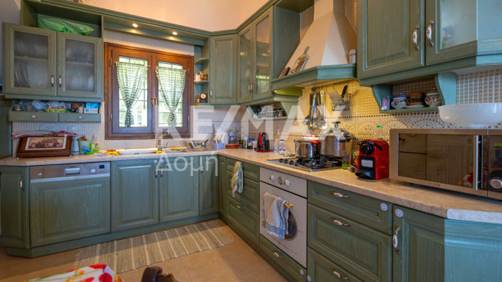 Image No.15-5 Bed Maisonette for sale