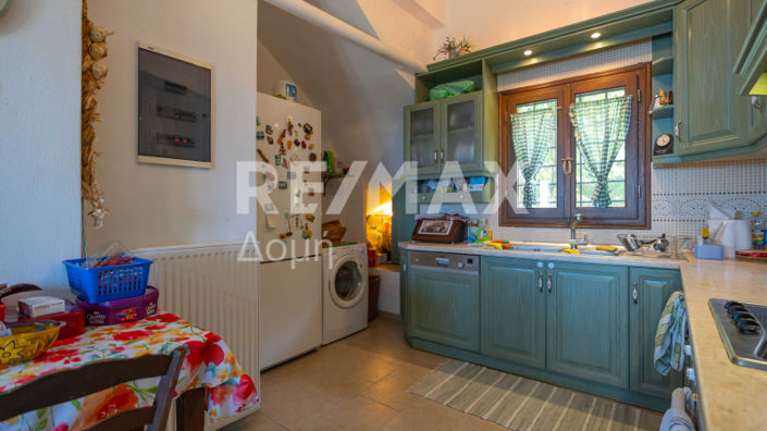 Image No.16-5 Bed Maisonette for sale