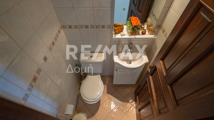 Image No.19-5 Bed Maisonette for sale