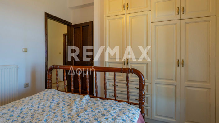 Image No.27-5 Bed Maisonette for sale