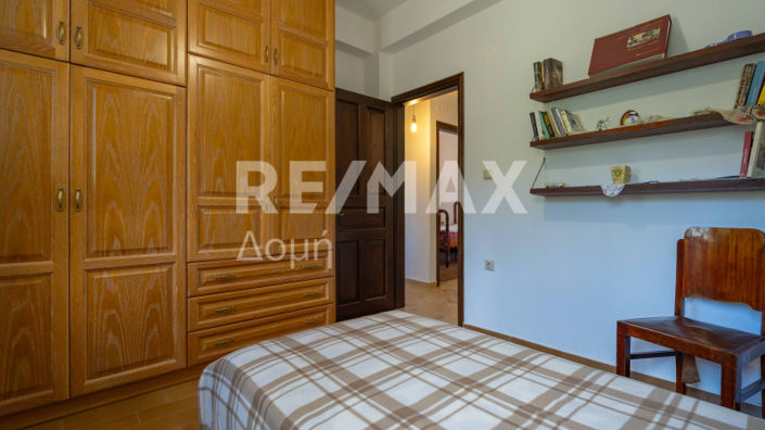 Image No.32-5 Bed Maisonette for sale