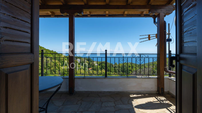 Image No.41-5 Bed Maisonette for sale