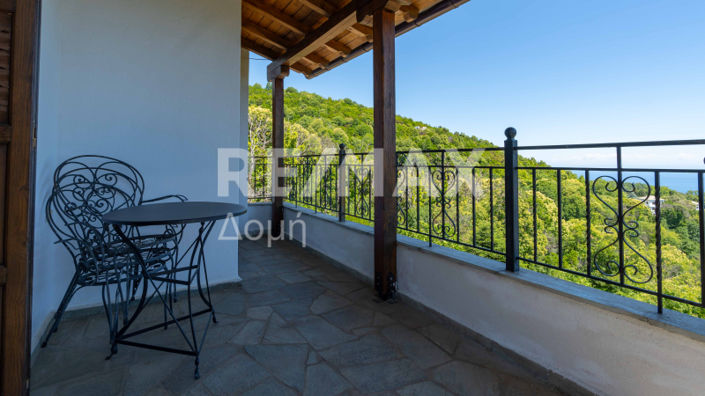 Image No.53-5 Bed Maisonette for sale