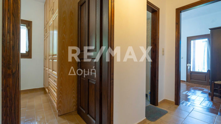 Image No.59-5 Bed Maisonette for sale